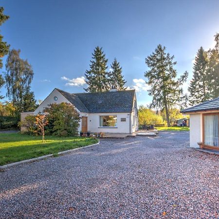 Charming 1-Bed Cottage In Inverness Eksteriør bilde