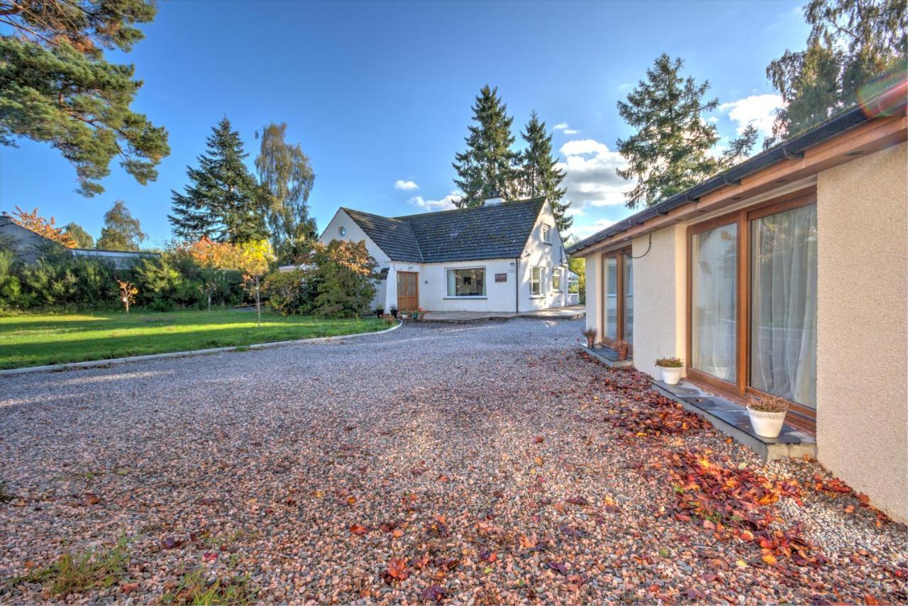 Charming 1-Bed Cottage In Inverness Eksteriør bilde