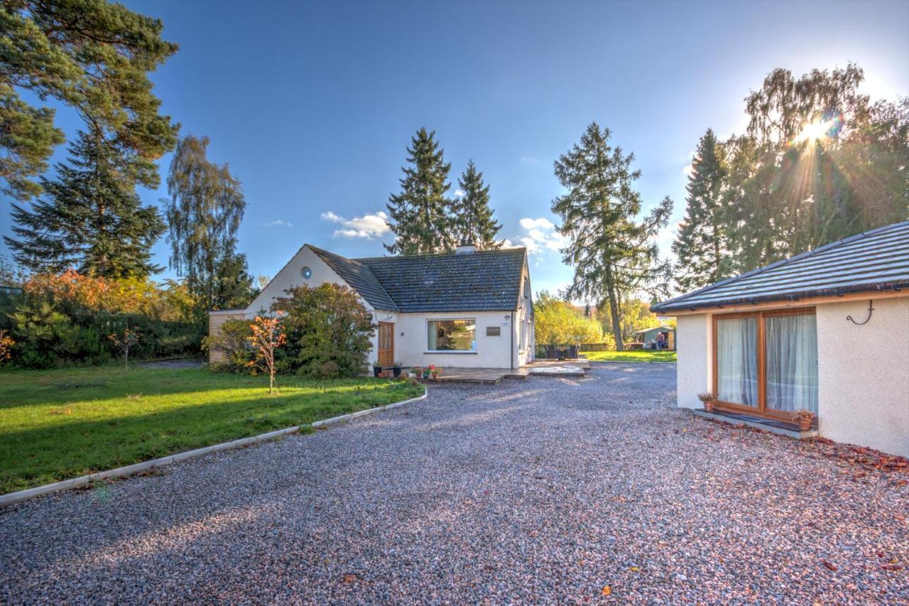 Charming 1-Bed Cottage In Inverness Eksteriør bilde